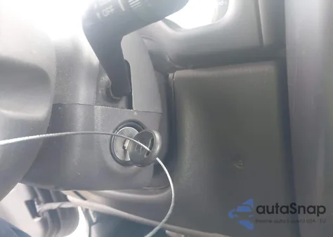 1999 Jeep Wrangler Sport z USA, uszkodzony, nr VIN 1J4FY19S5XP482862